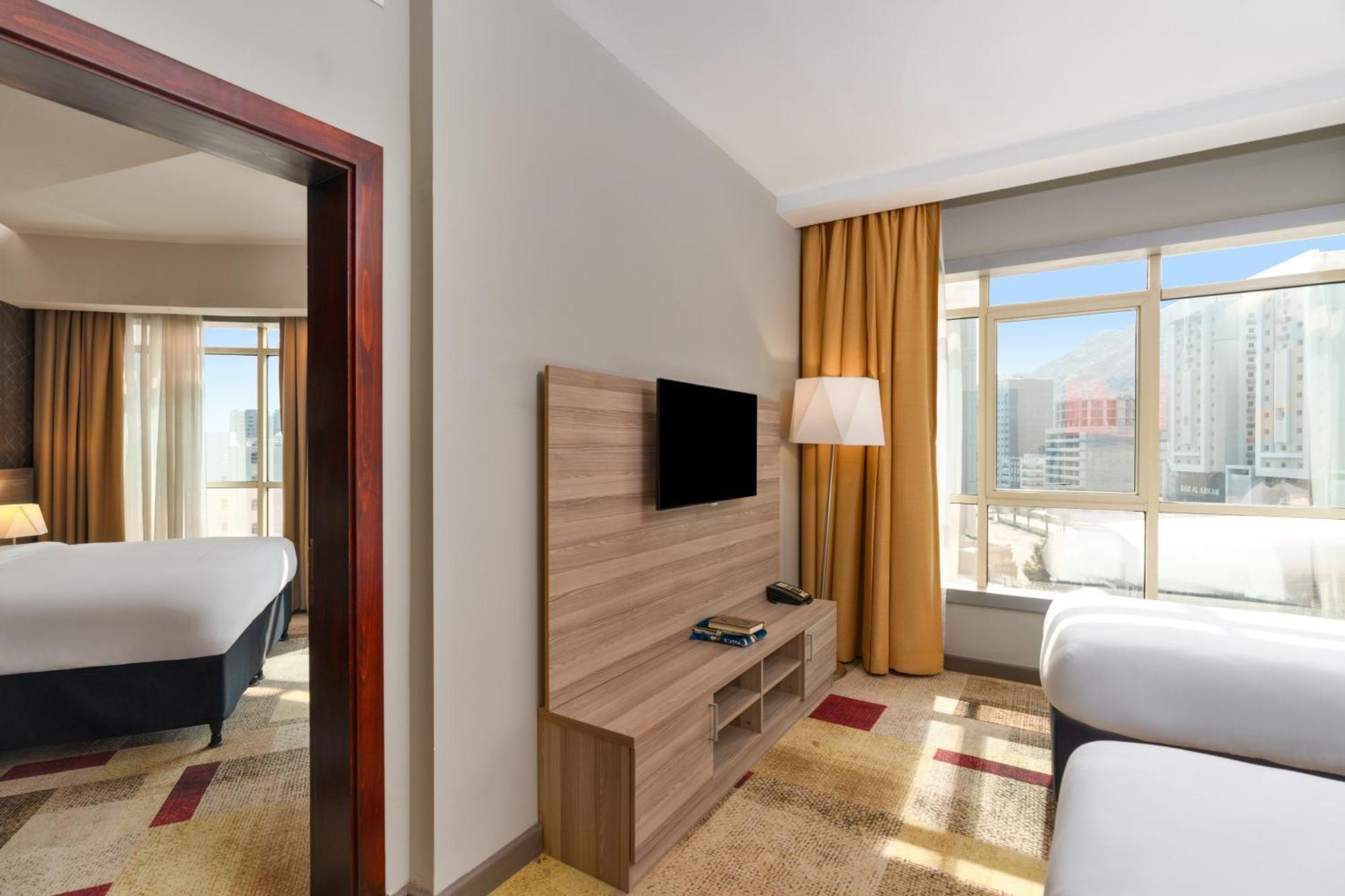 Mercure Makkah Aziziah Mecca Exterior photo
